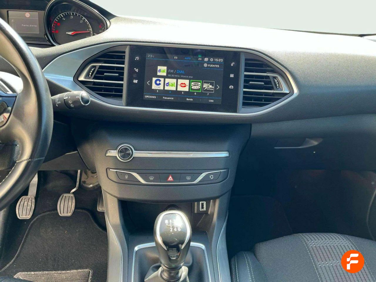 Foto Peugeot 308 12