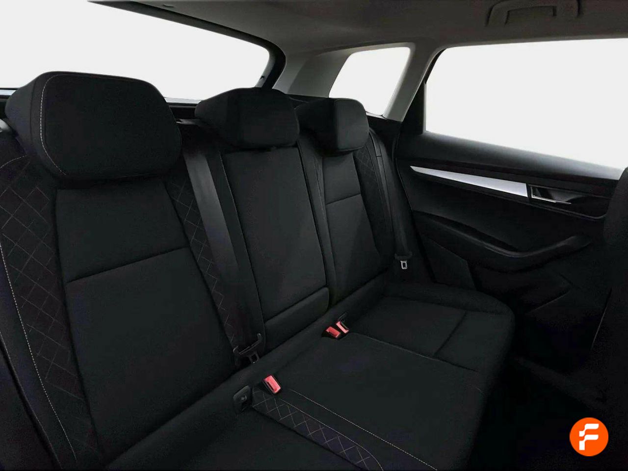 Foto Skoda Karoq 12