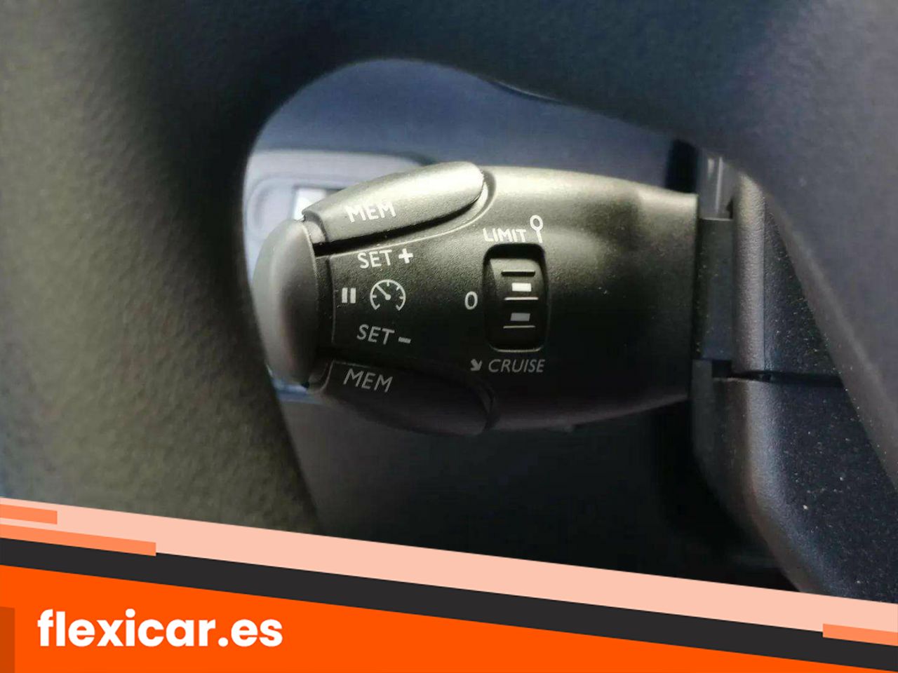 Foto Peugeot Rifter 15
