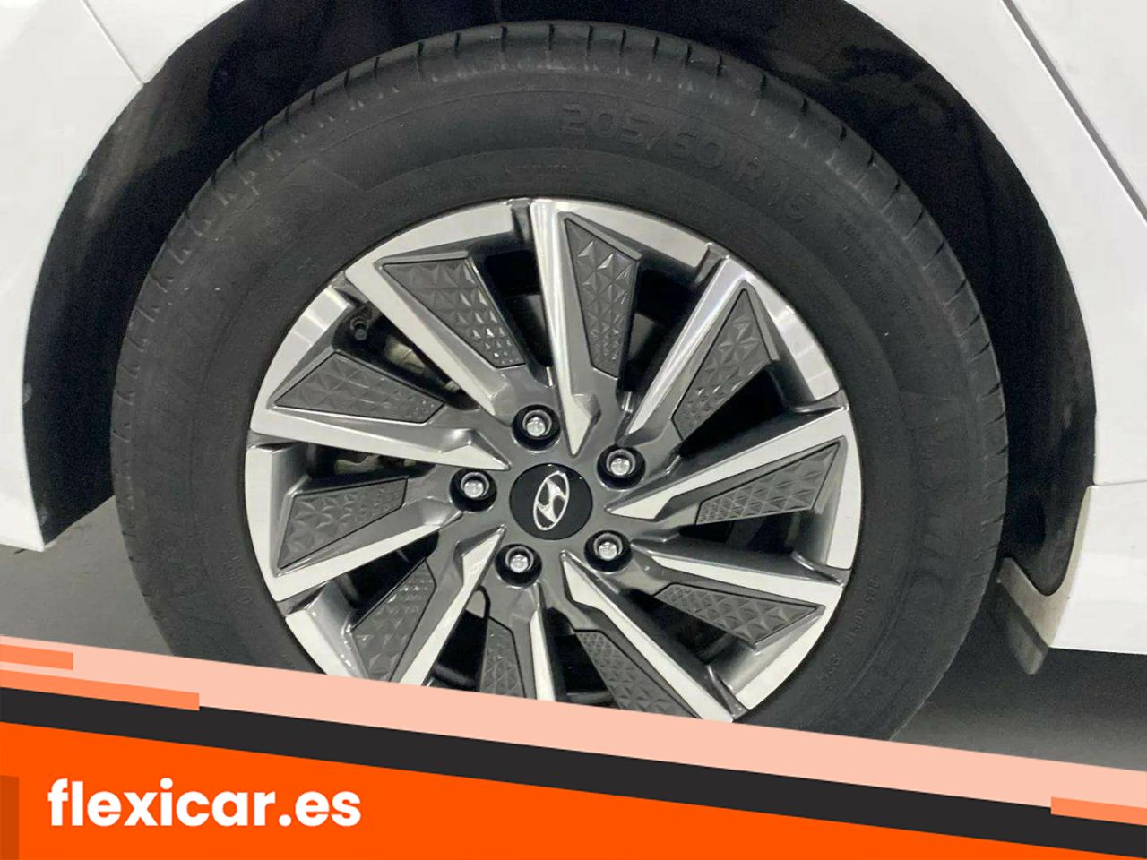 Foto Hyundai IONIQ 30