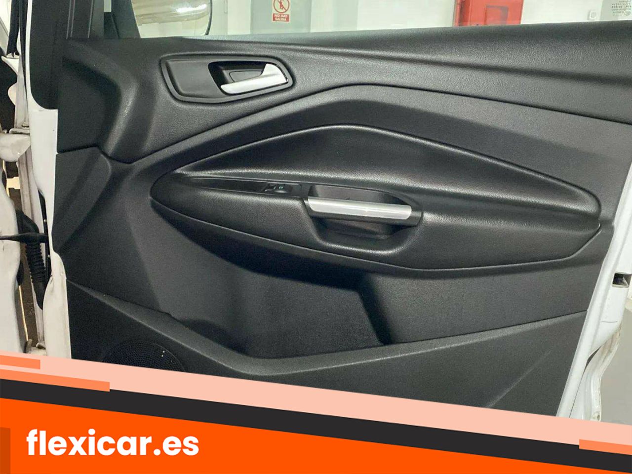 Foto Ford Kuga 29