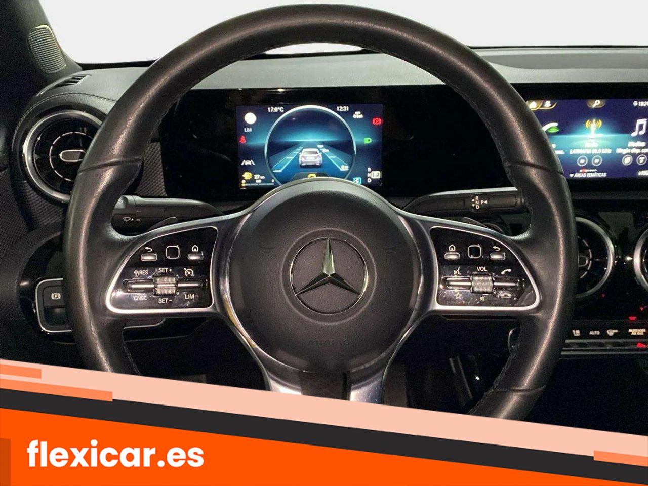 Foto Mercedes-Benz Clase CLA 11