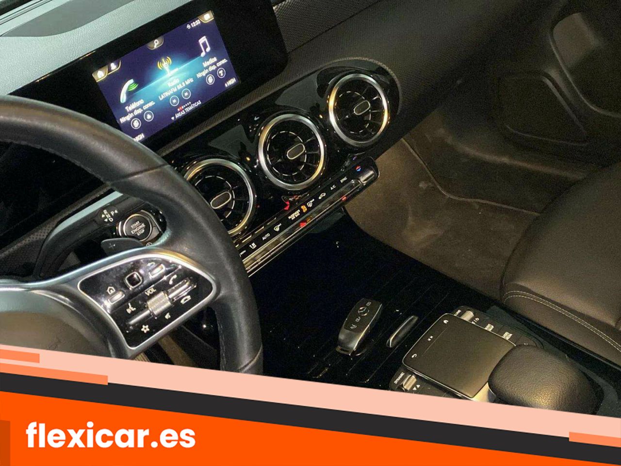 Foto Mercedes-Benz Clase CLA 19