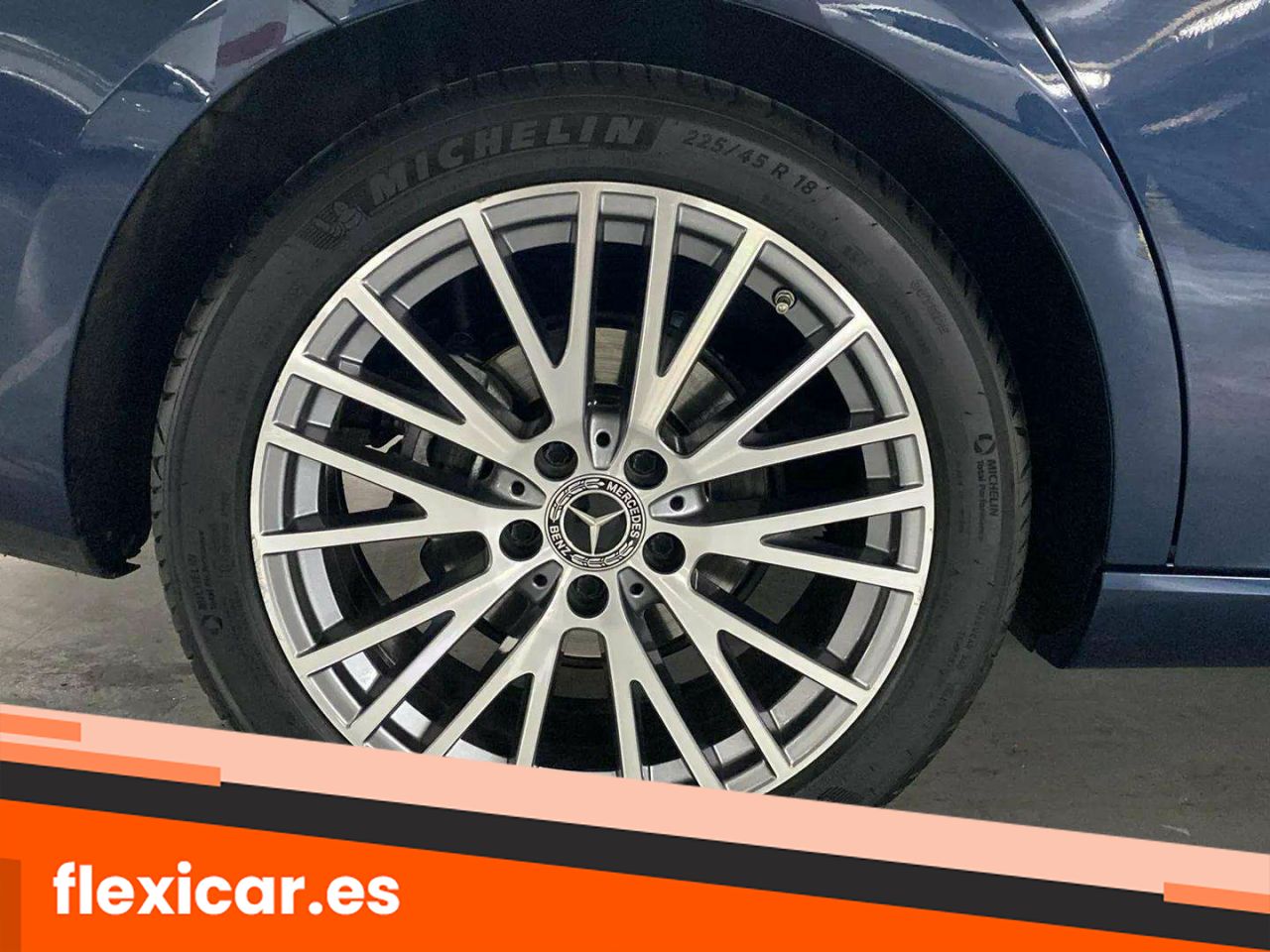 Foto Mercedes-Benz Clase CLA 29
