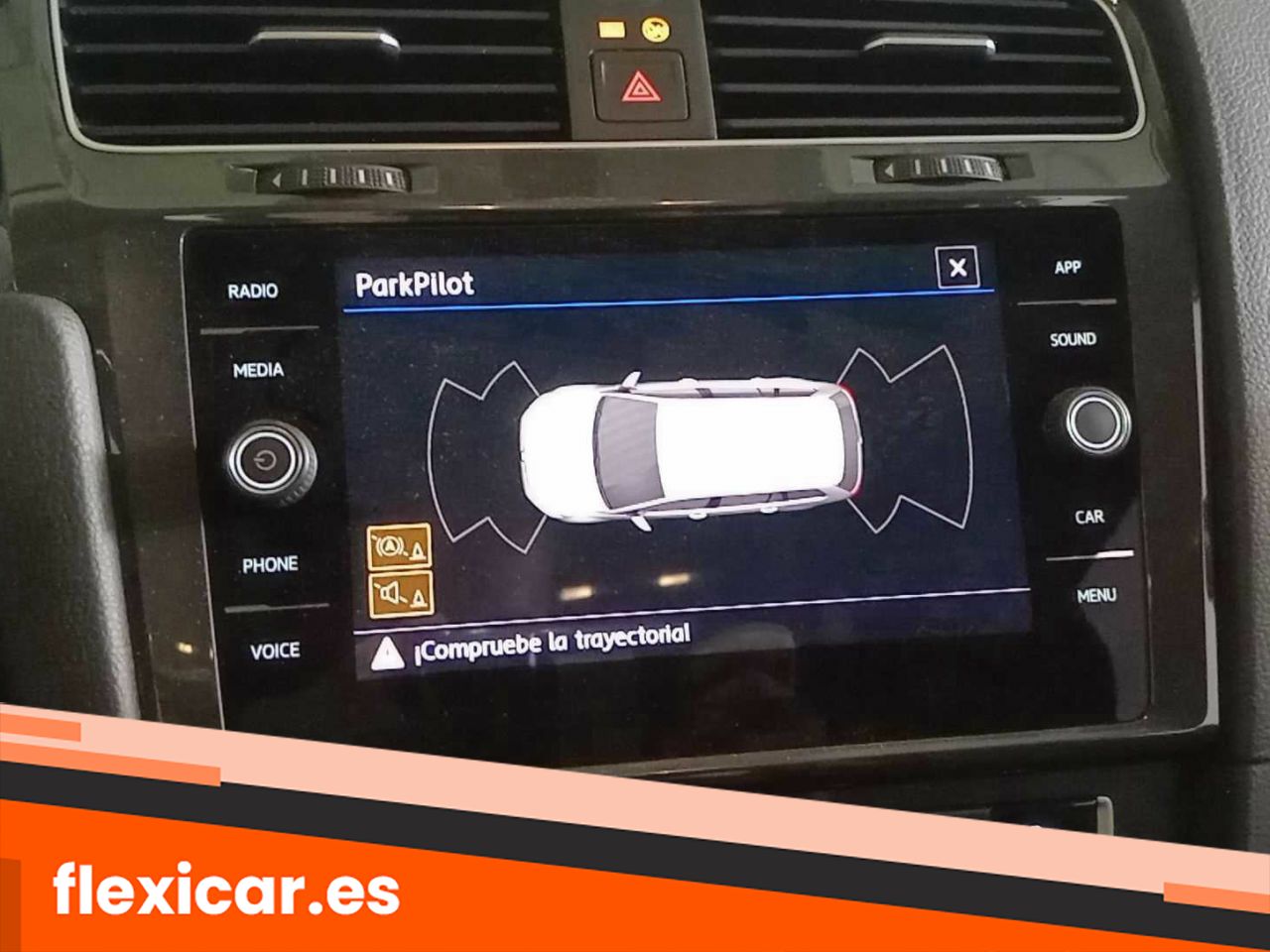Foto Volkswagen Golf 23