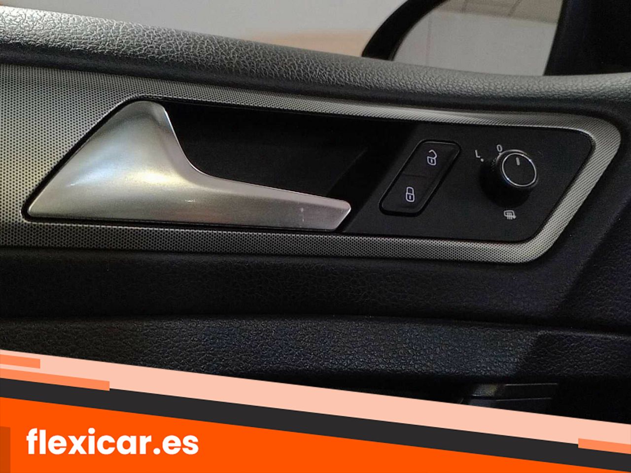 Foto Volkswagen Golf 31
