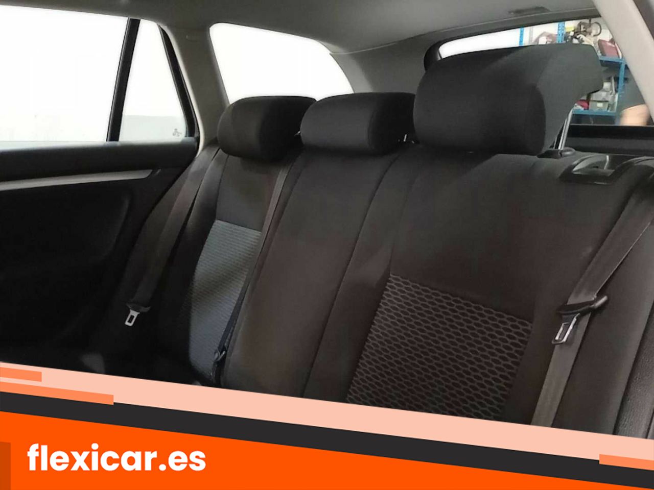 Foto Volkswagen Golf 25