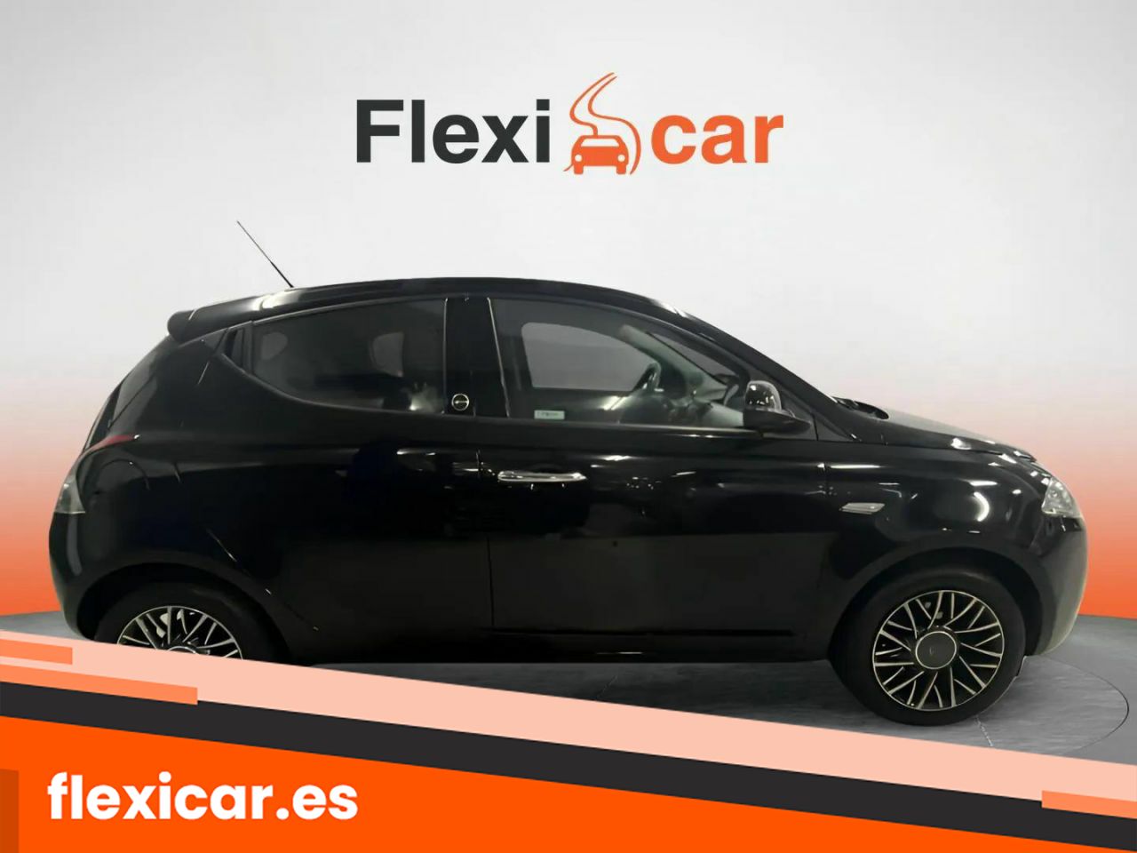 Foto Lancia Ypsilon 8