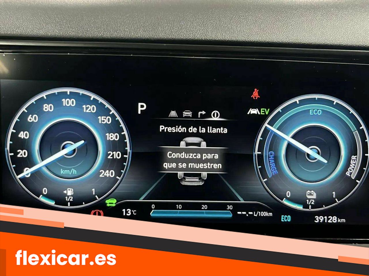 Foto Hyundai Tucson 12