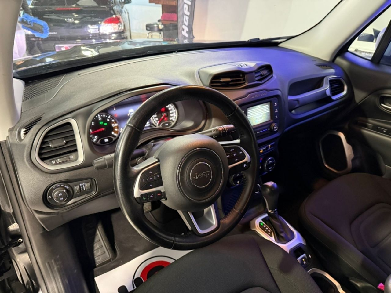 Foto Jeep Renegade 14
