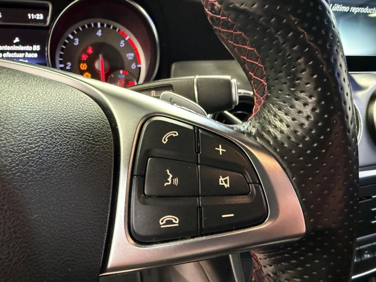 Foto Mercedes-Benz Clase CLA 17