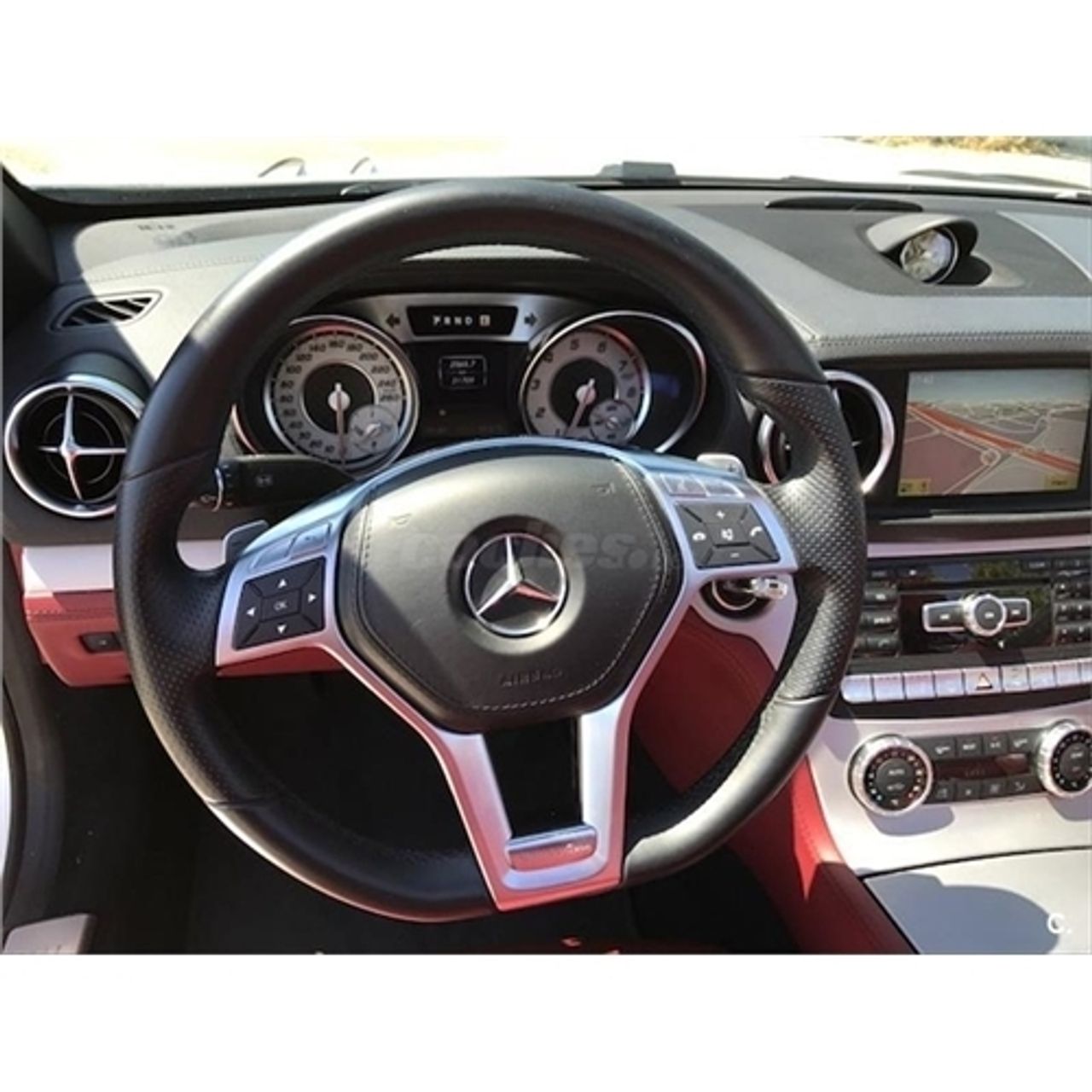 Foto Mercedes-Benz Clase SL 33