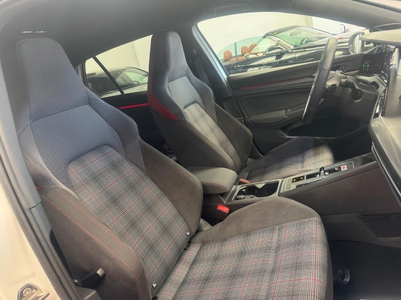 Foto Volkswagen Golf 17