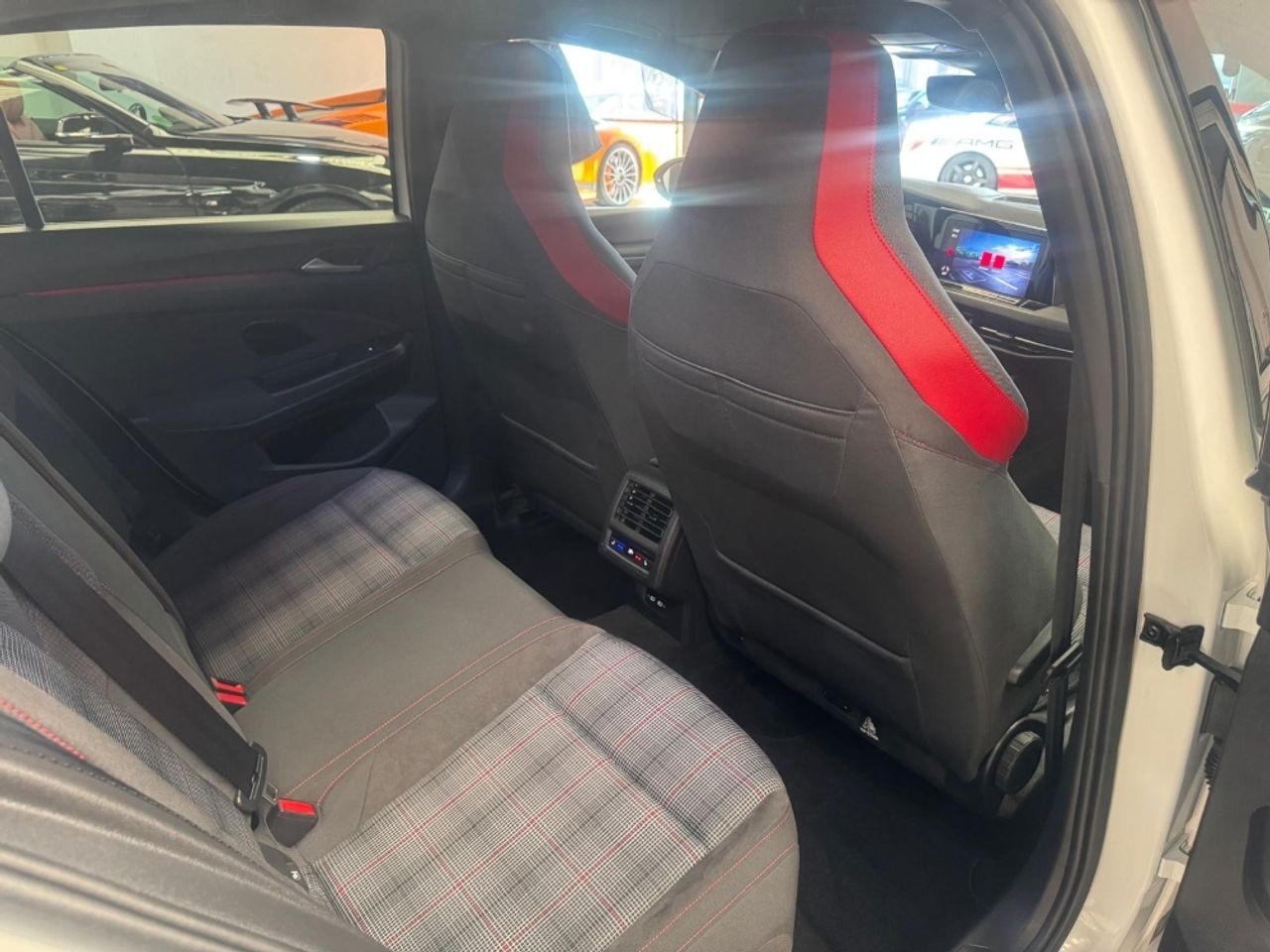 Foto Volkswagen Golf 19