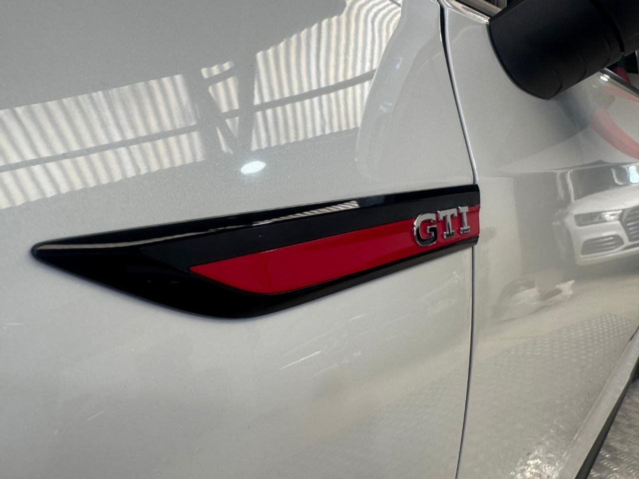 Foto Volkswagen Golf 33