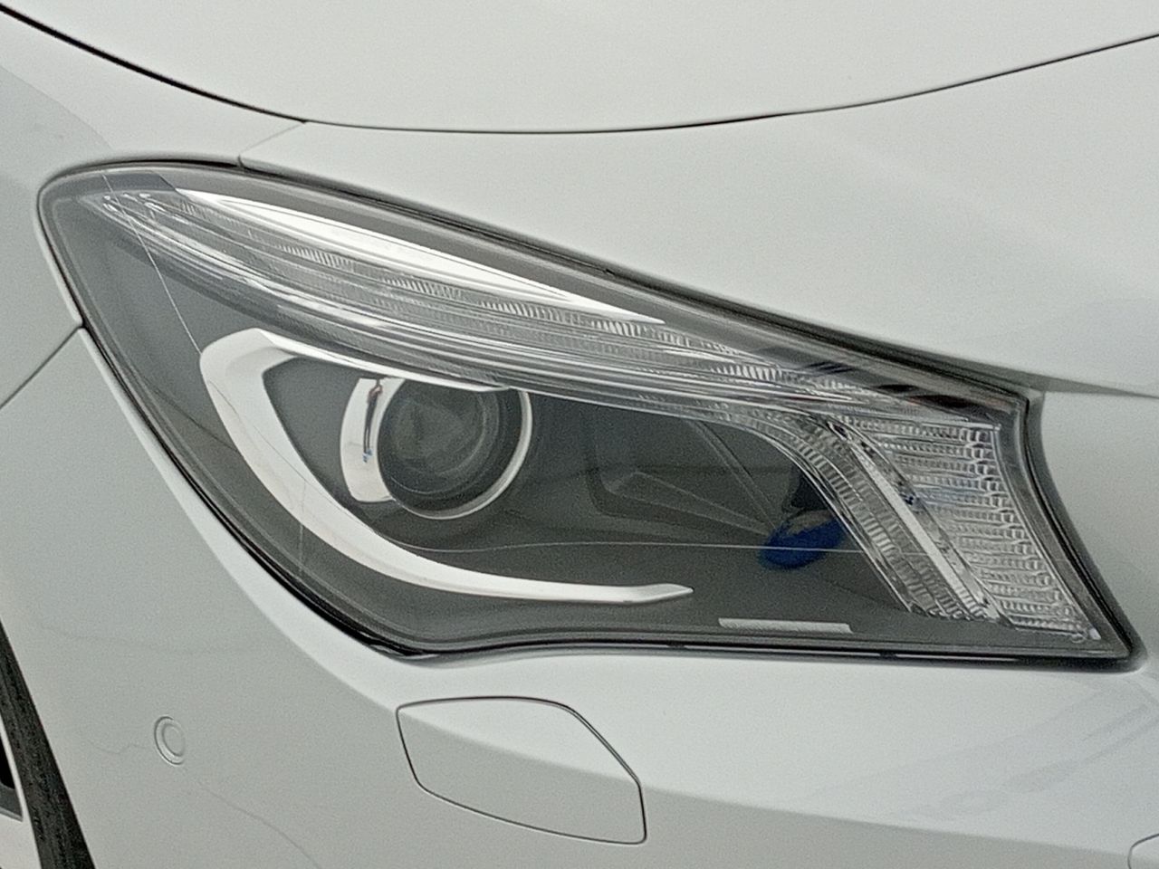 Foto Mercedes-Benz Clase CLA 21