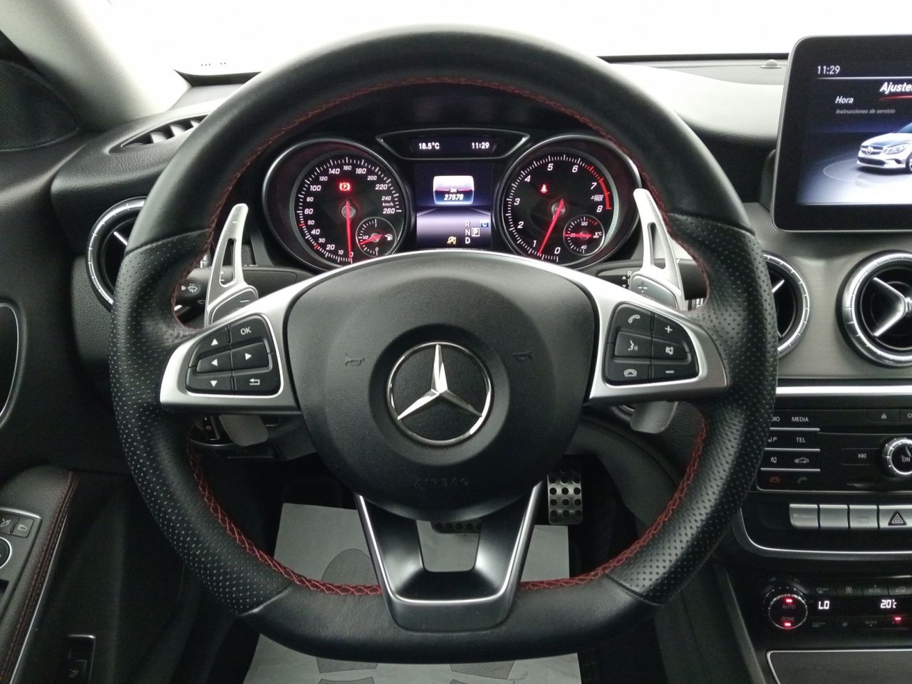 Foto Mercedes-Benz Clase CLA 7