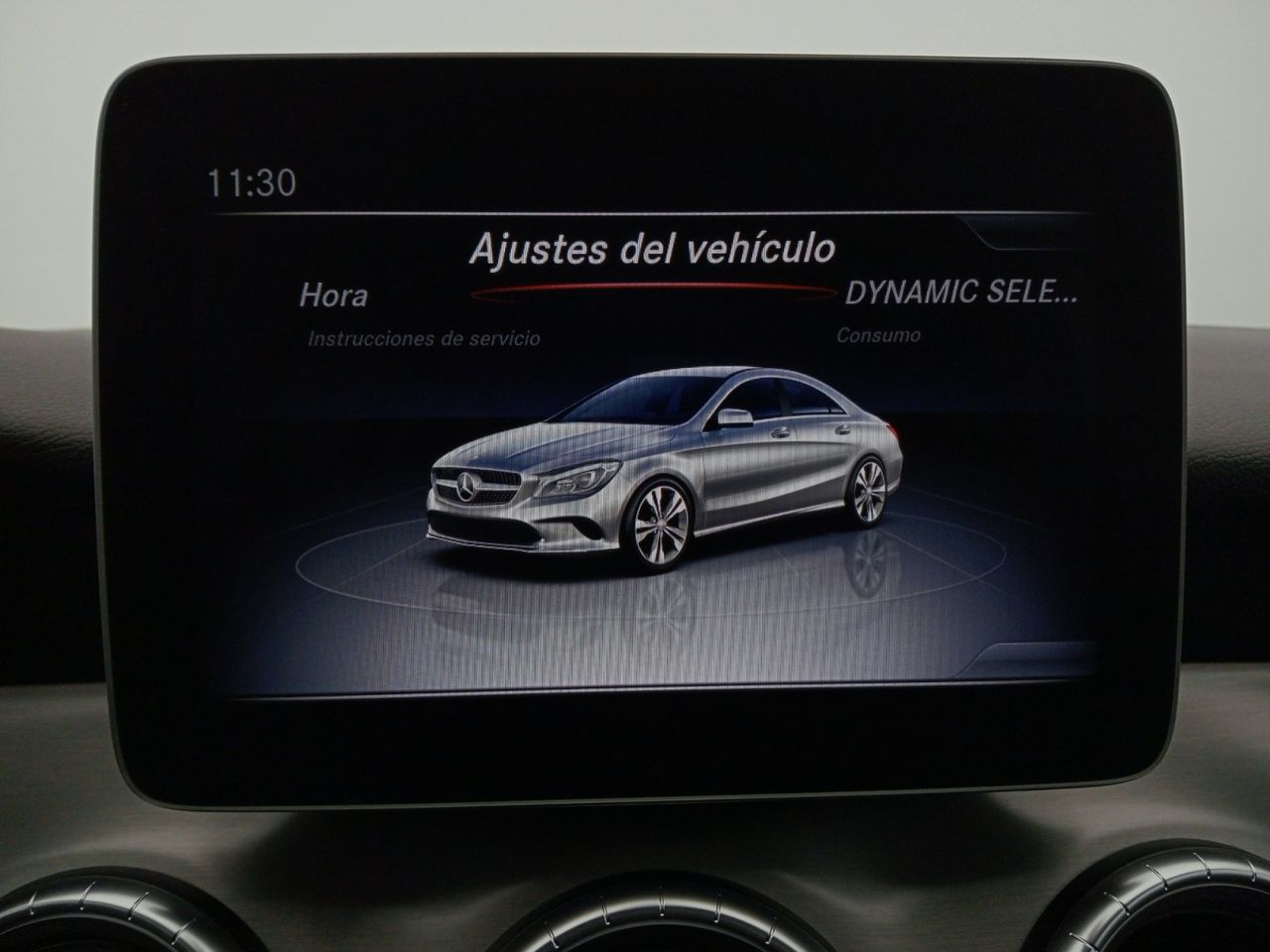 Foto Mercedes-Benz Clase CLA 11
