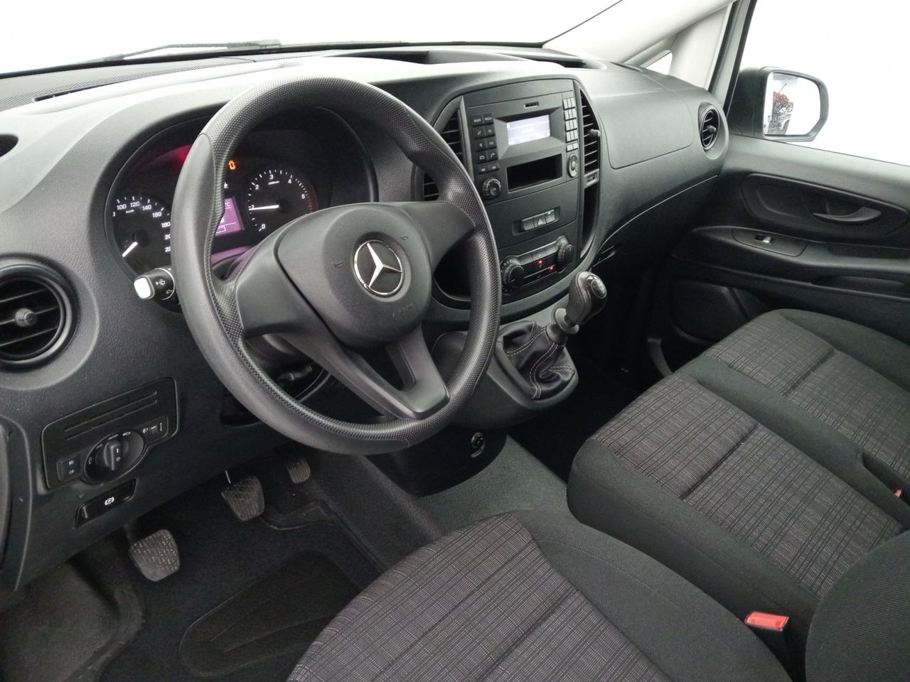 Foto Mercedes-Benz Vito 6