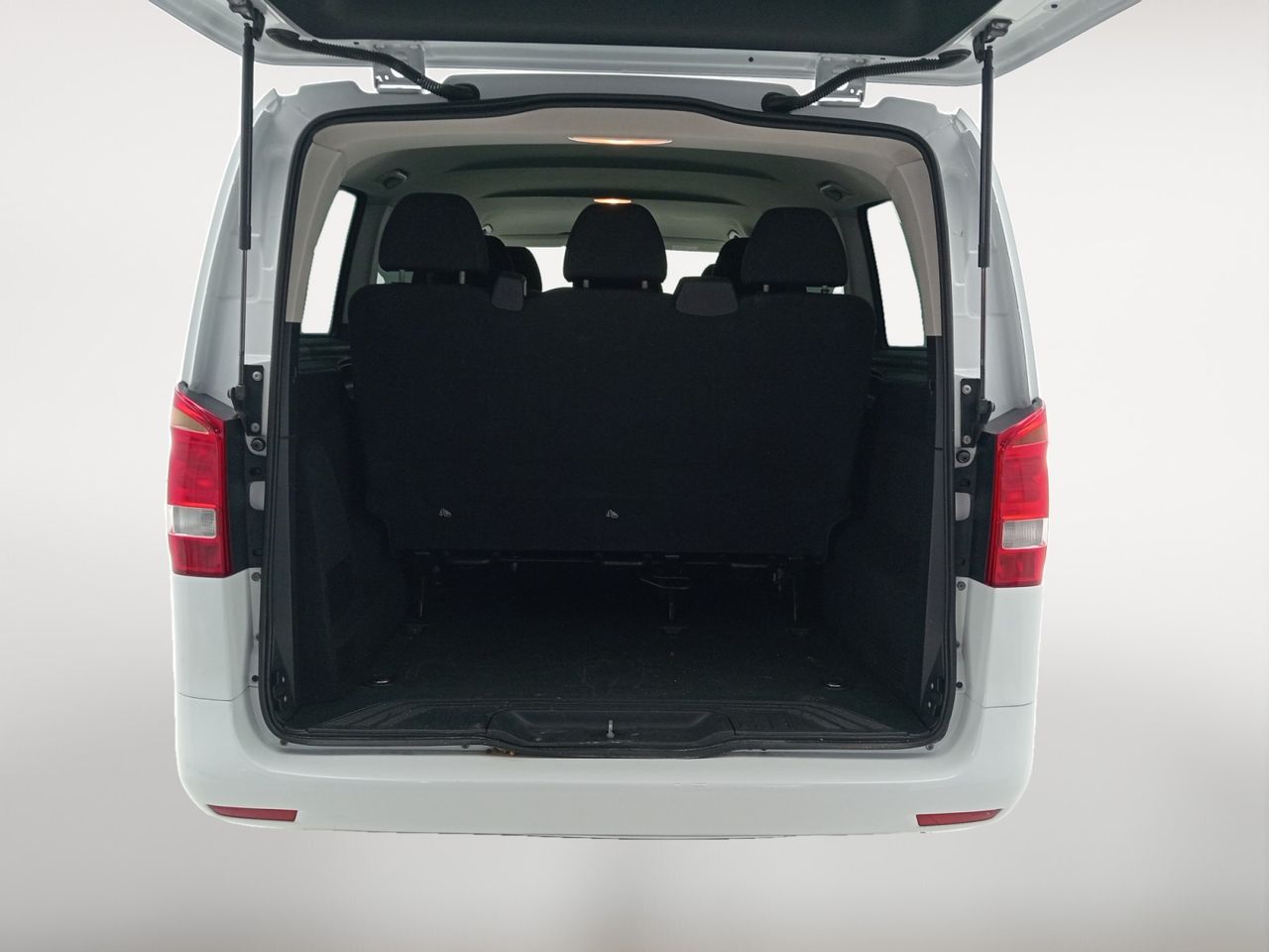 Foto Mercedes-Benz Vito 22