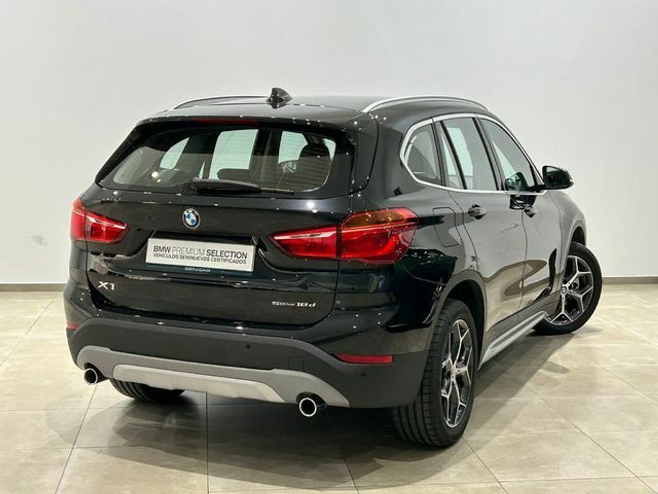 Foto BMW X1 4