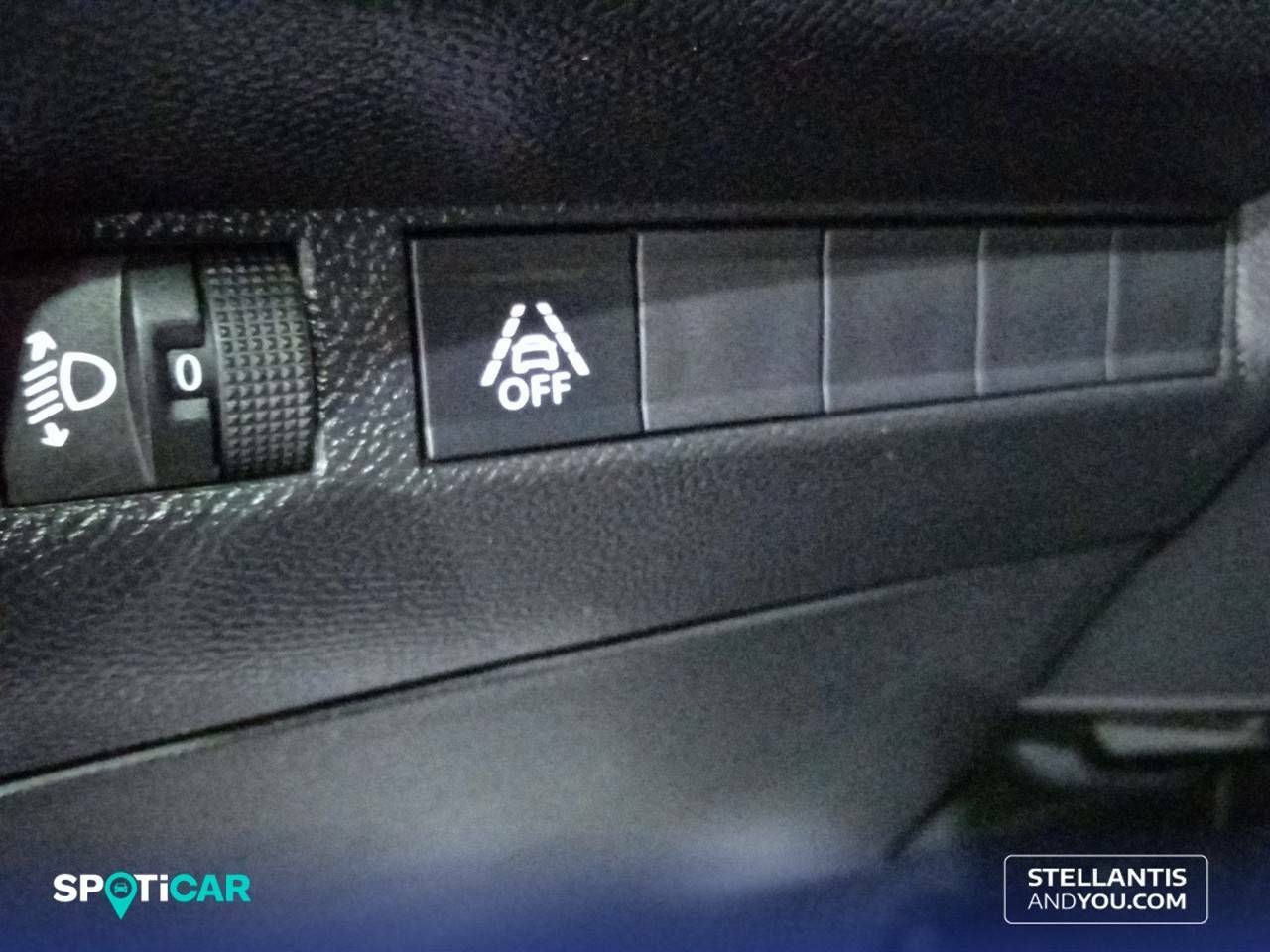 Foto Peugeot 2008 14
