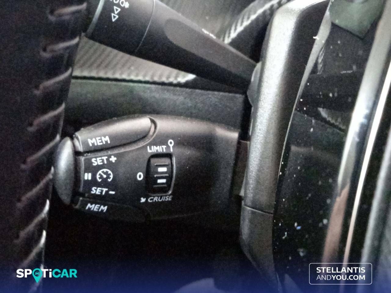 Foto Peugeot 2008 15