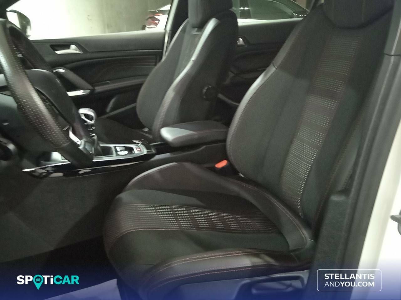 Foto Peugeot 308 9