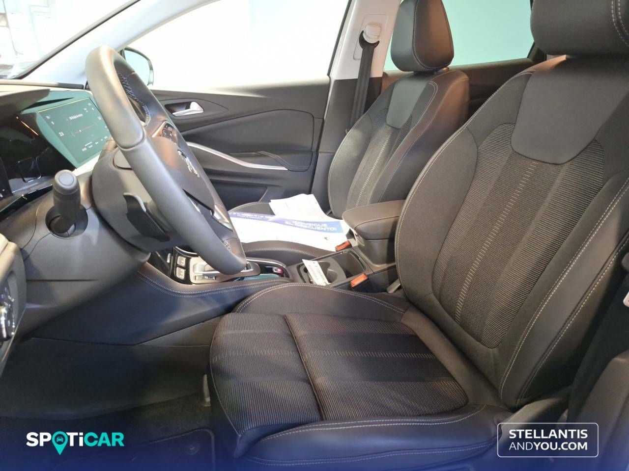 Foto Opel Grandland X 9