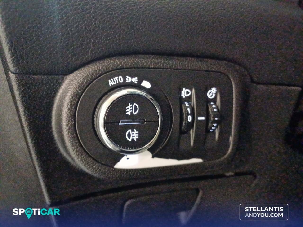 Foto Opel Zafira 15