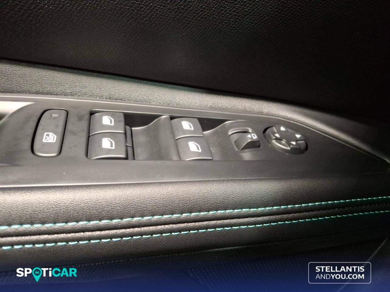 Foto Peugeot 5008 13
