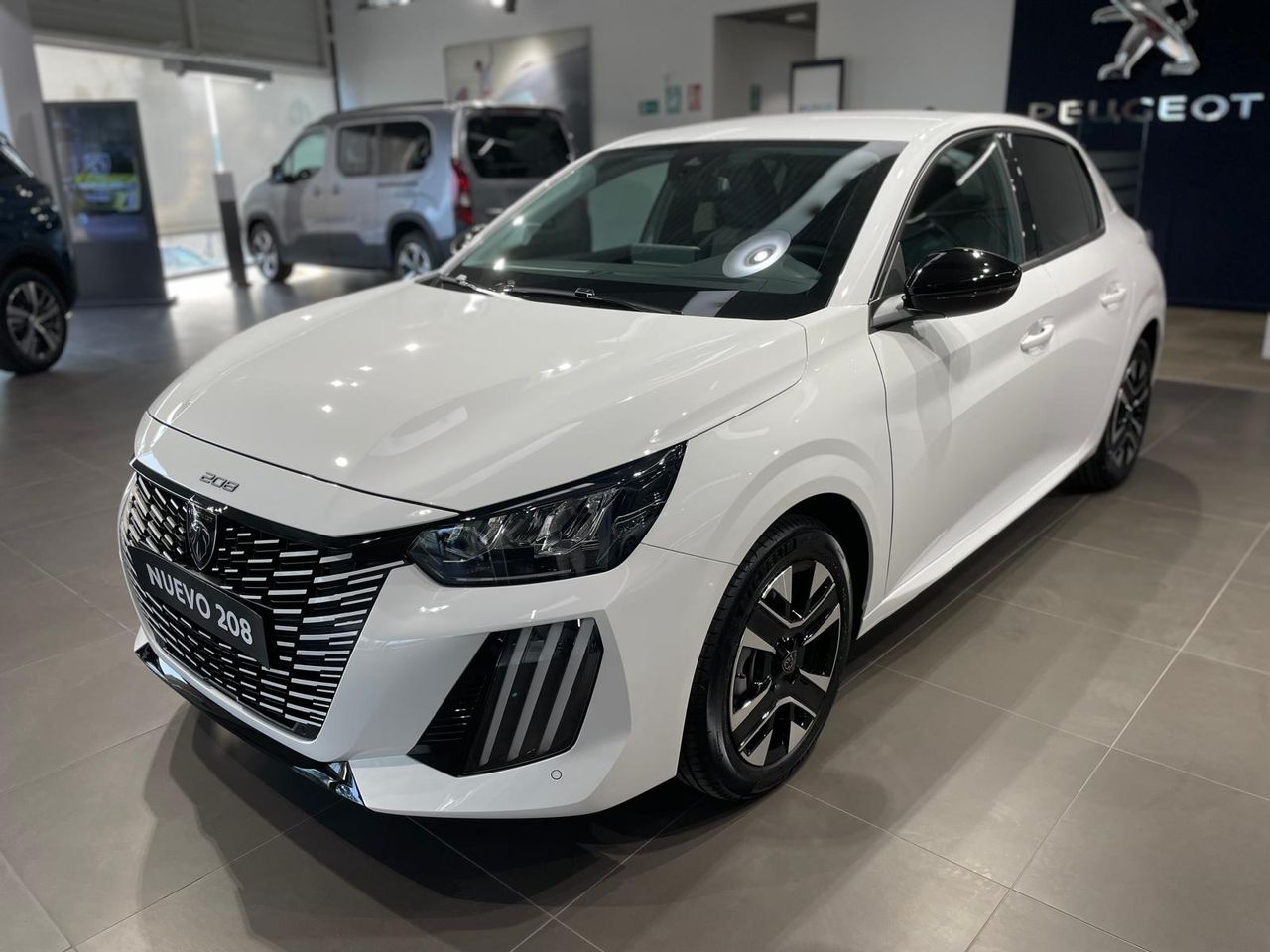 Foto Peugeot 208 1