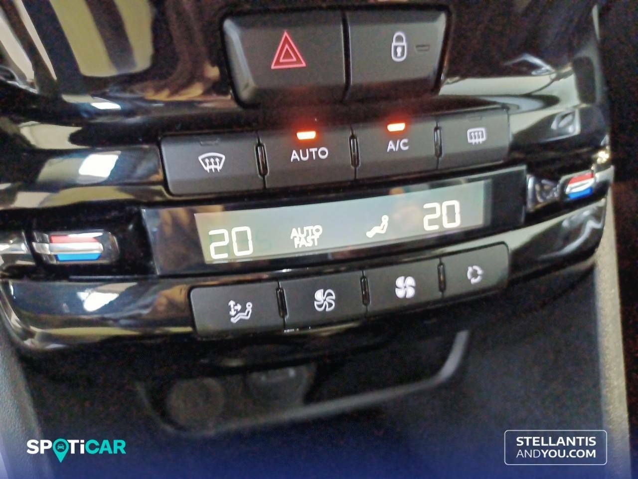 Foto Peugeot 2008 18