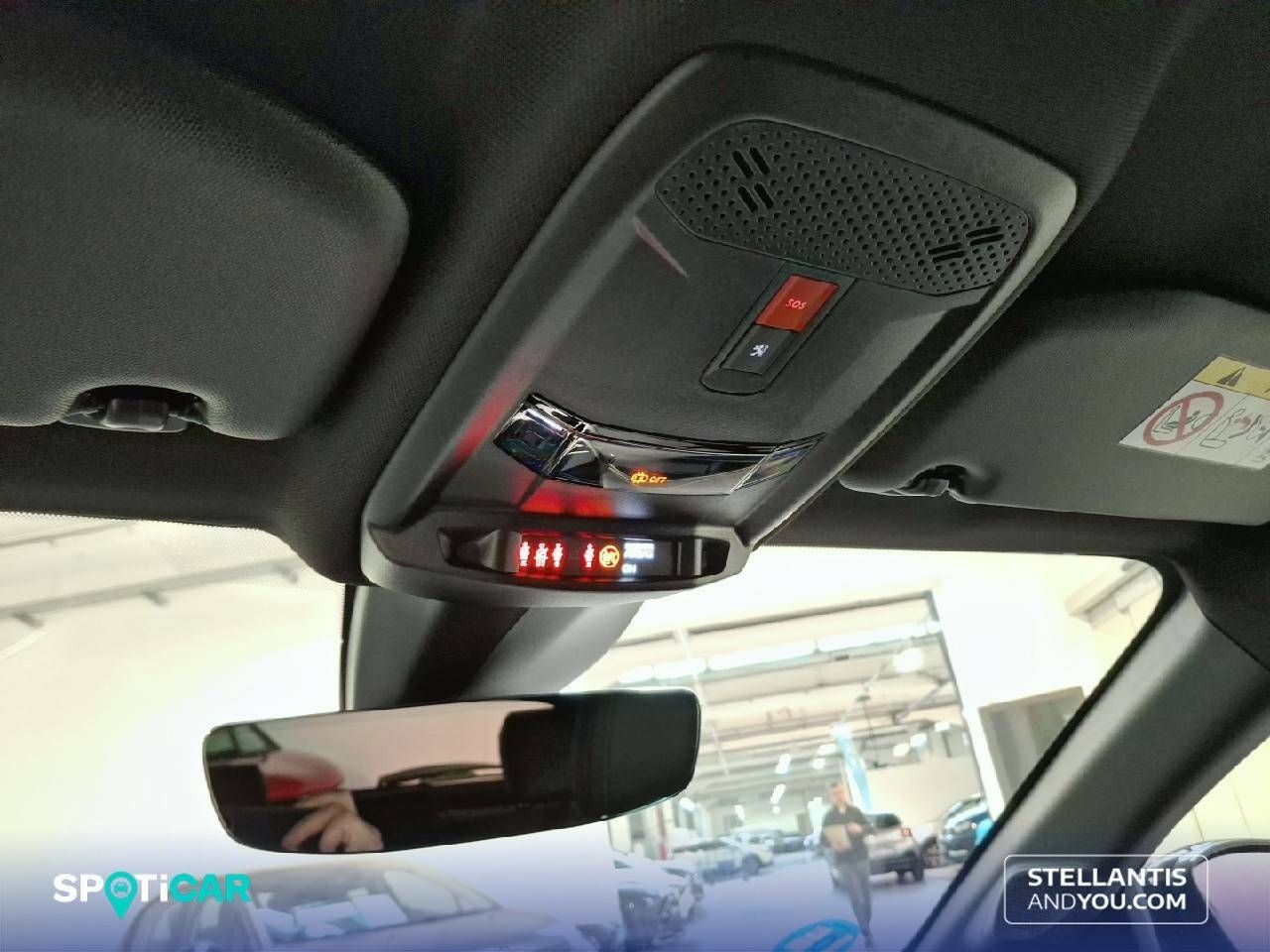 Foto Peugeot 208 19