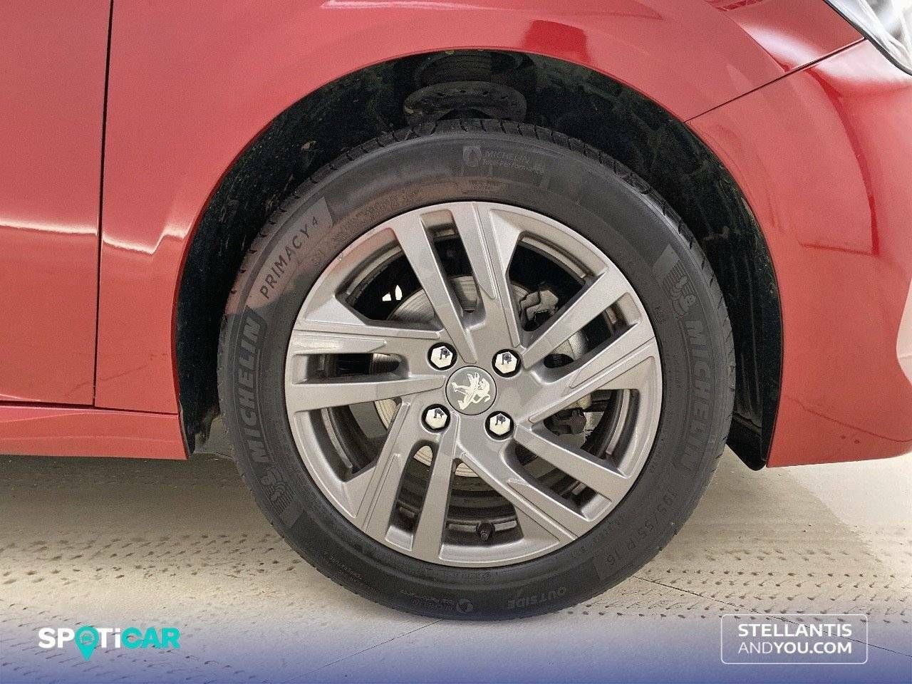 Foto Peugeot 208 25