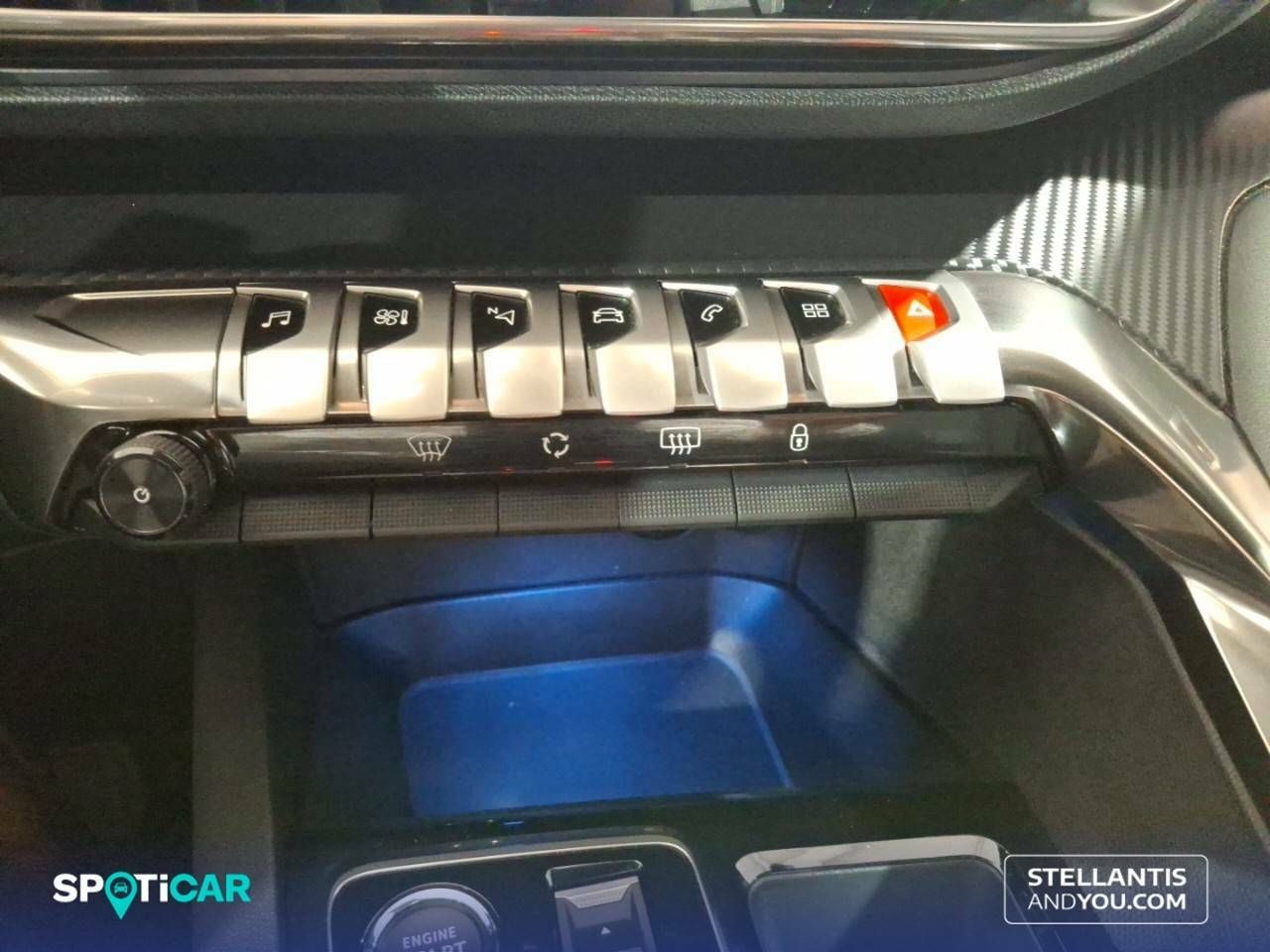 Foto Peugeot 5008 24