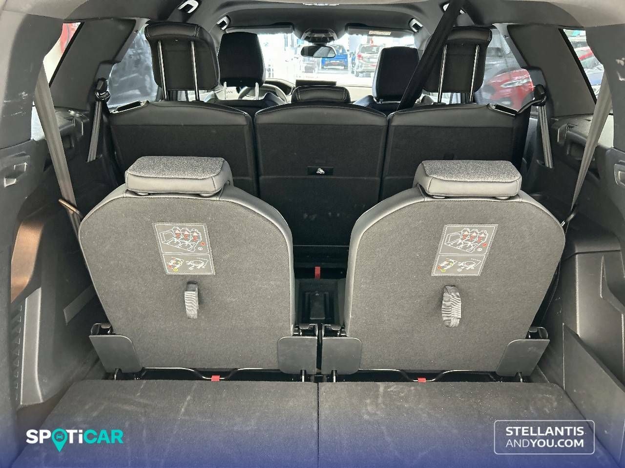 Foto Peugeot 5008 8