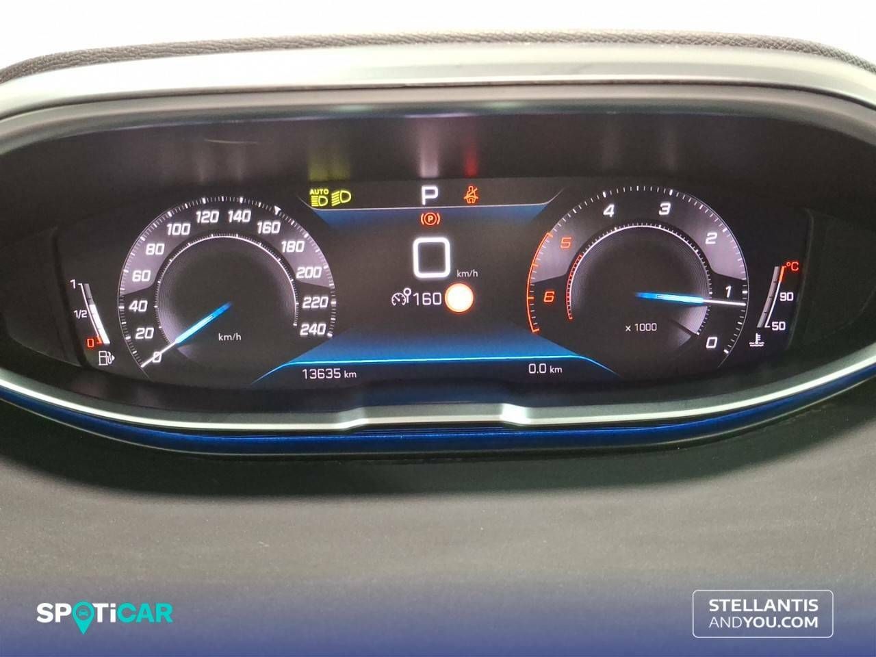Foto Peugeot 5008 17