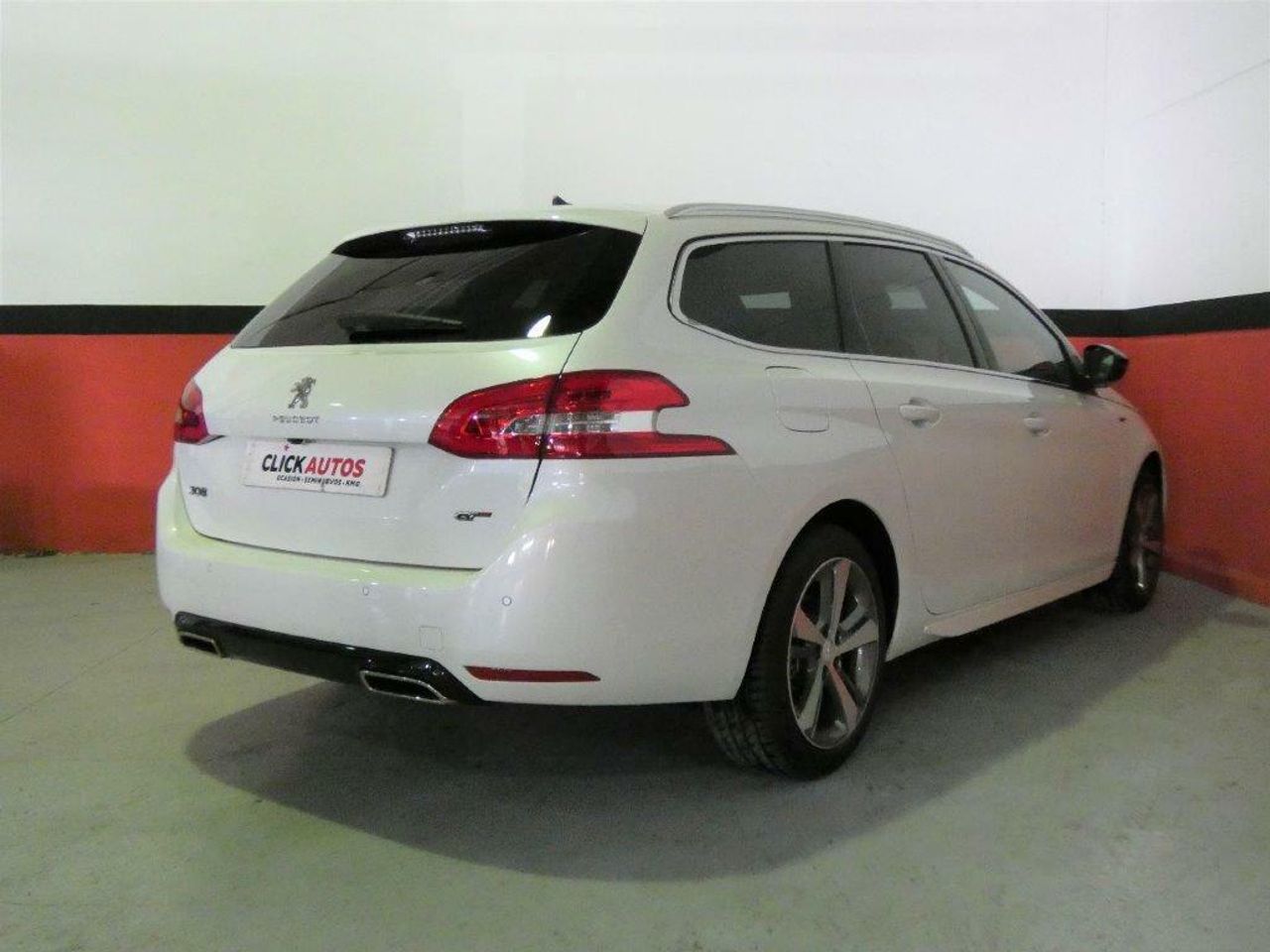 Foto Peugeot 308 8