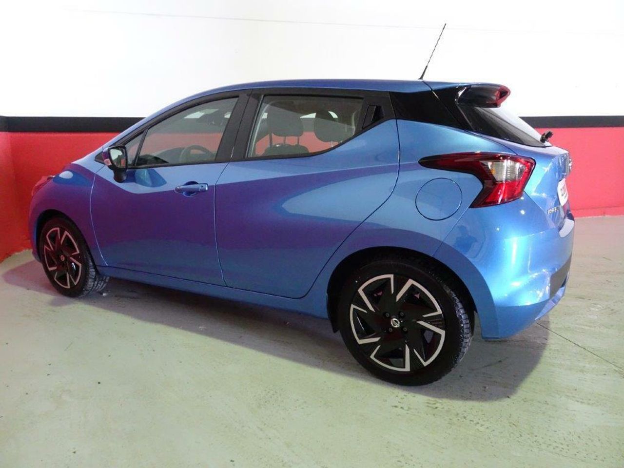 Foto Nissan Micra 8