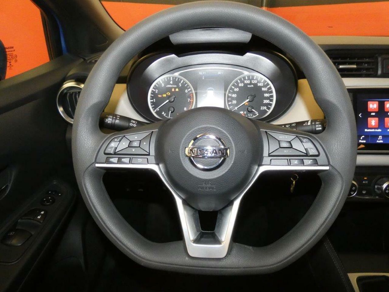 Foto Nissan Micra 9