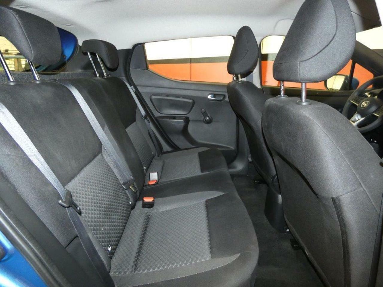Foto Nissan Micra 16