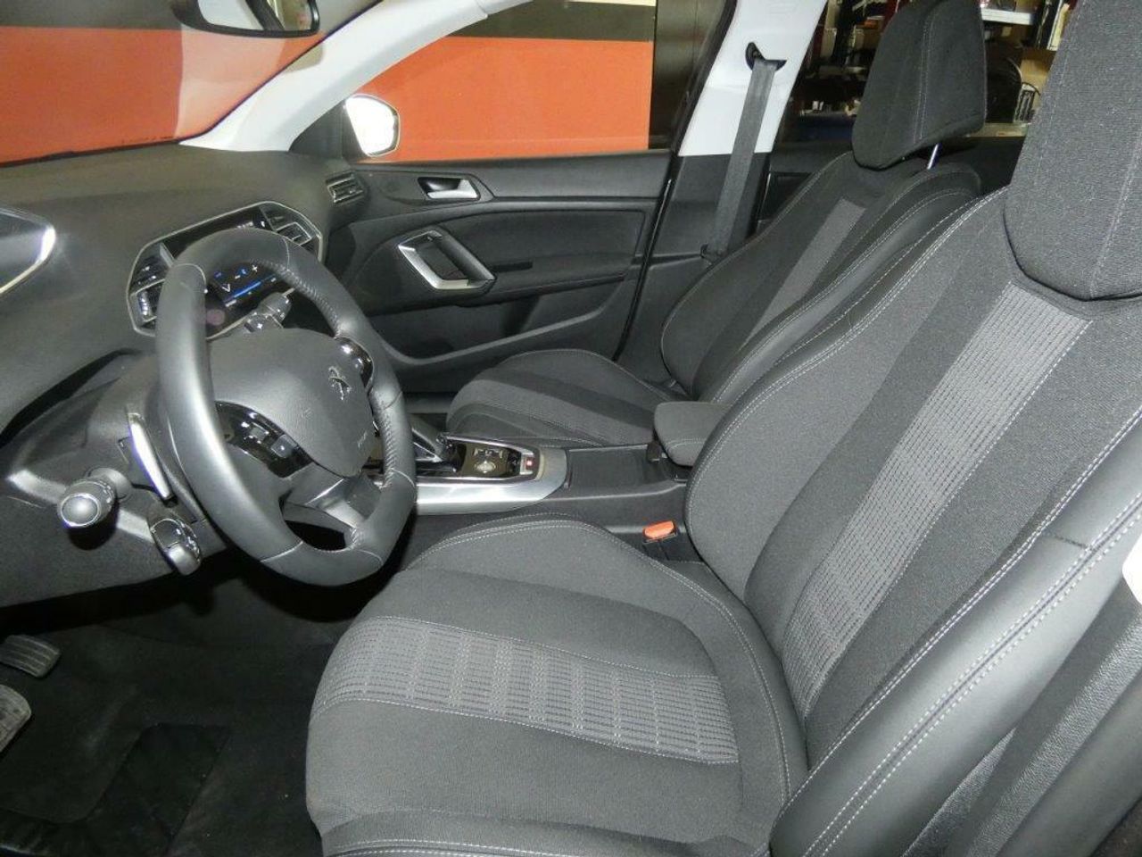 Foto Peugeot 308 17