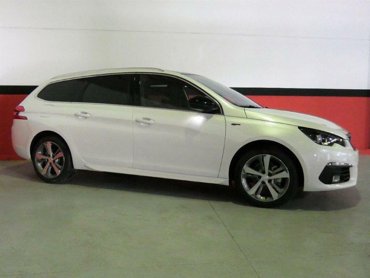 Foto Peugeot 308 5