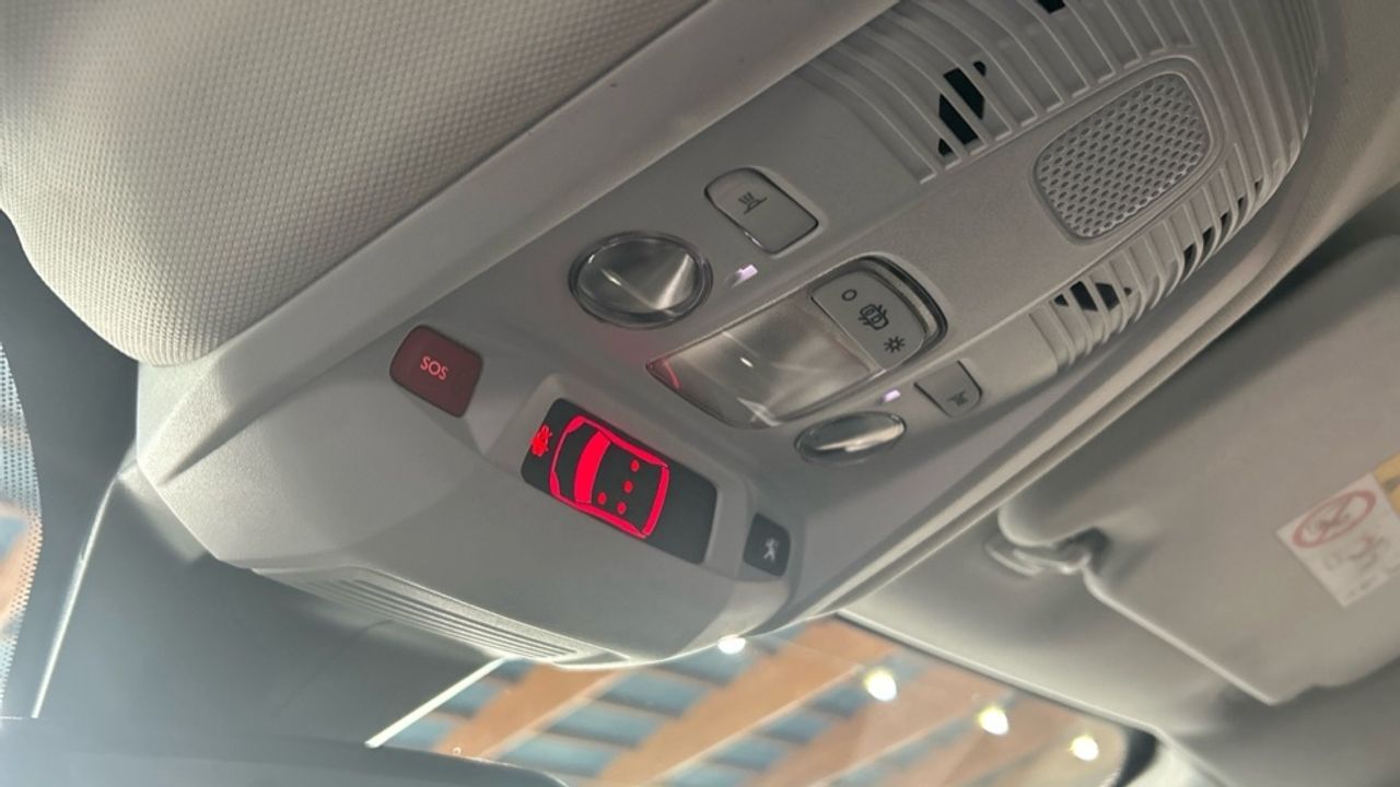 Foto Peugeot 3008 18