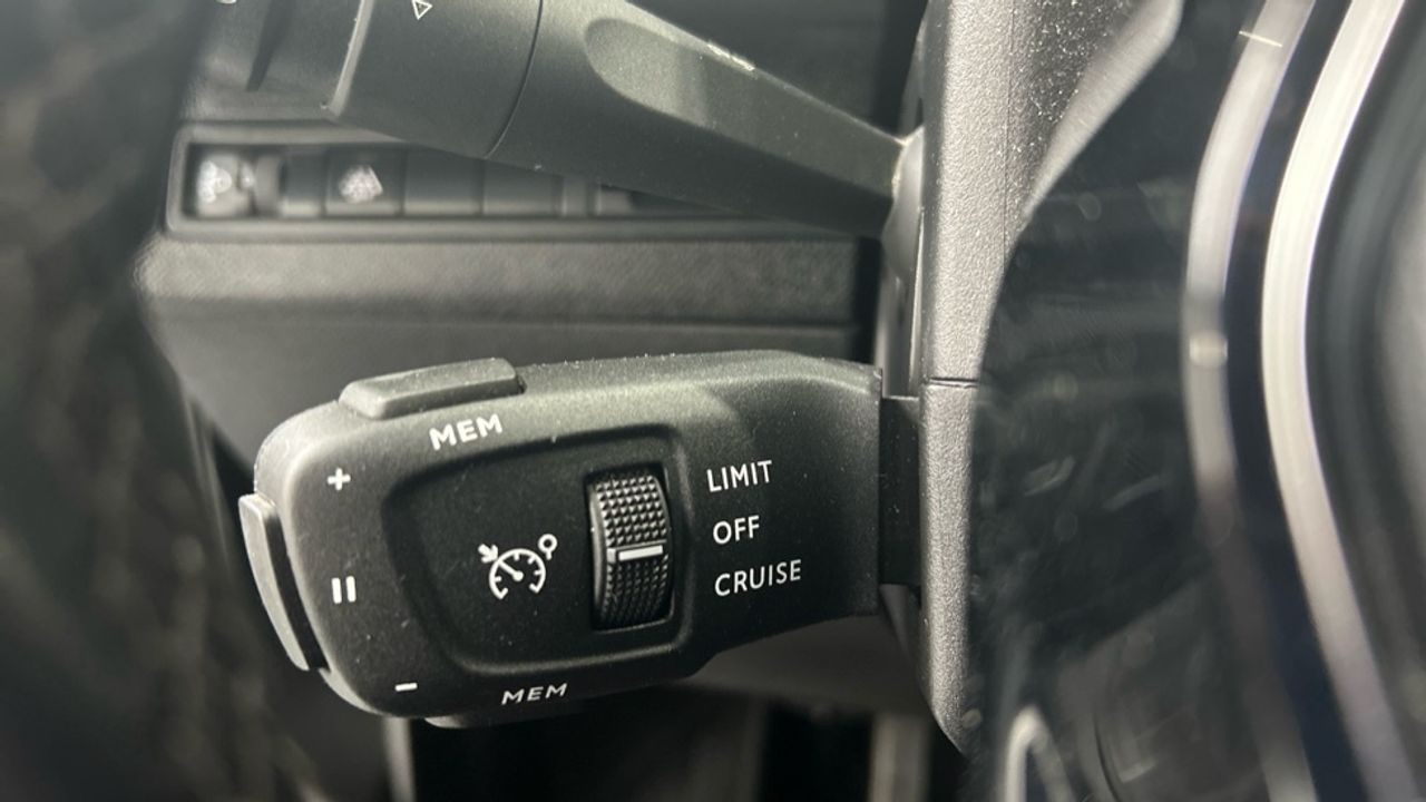Foto Peugeot 3008 35