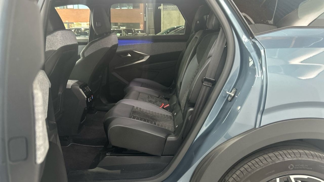Foto Peugeot 5008 12