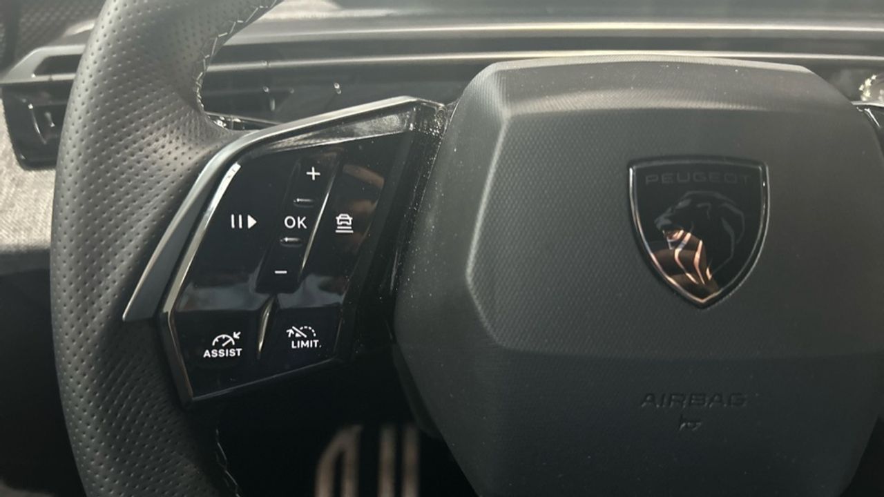 Foto Peugeot 5008 20