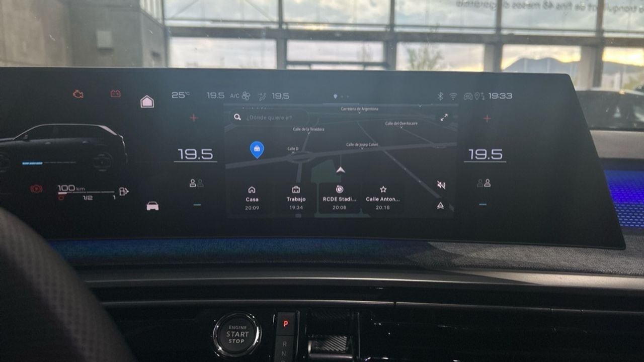 Foto Peugeot 5008 25