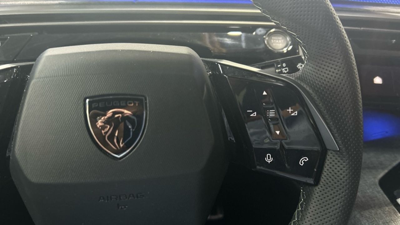 Foto Peugeot 5008 29